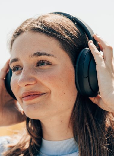 Обзор Sony WH-1000XM6 vs AirPods Max — премиум сегмент