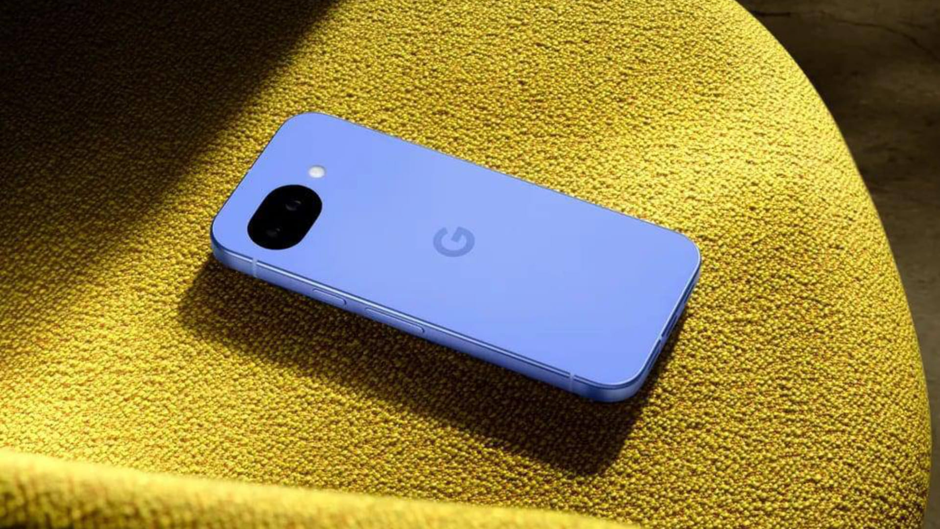 Google представила Pixel 10a: знакомый дизайн, но с важными улучшениями за $499