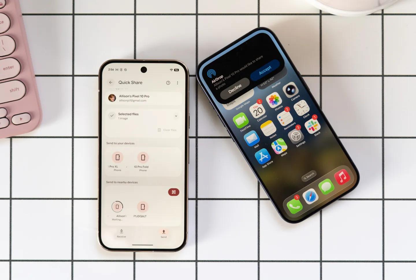 Смартфоны Google Pixel 9 научились передавать файлы через AirDrop