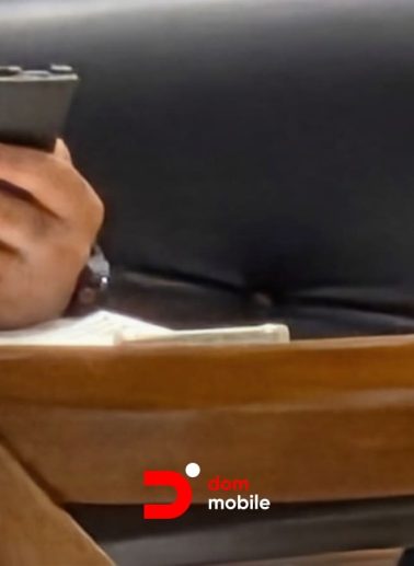 Galaxy Z Fold 8 заметили вживую: Samsung готовит складной ответ на iPhone Fold